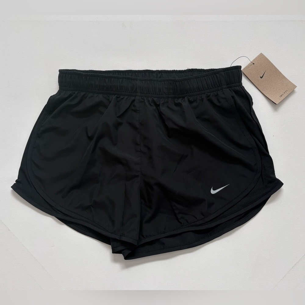 NWT Nike Women's Black Dri-Fit Running Shorts Size Small